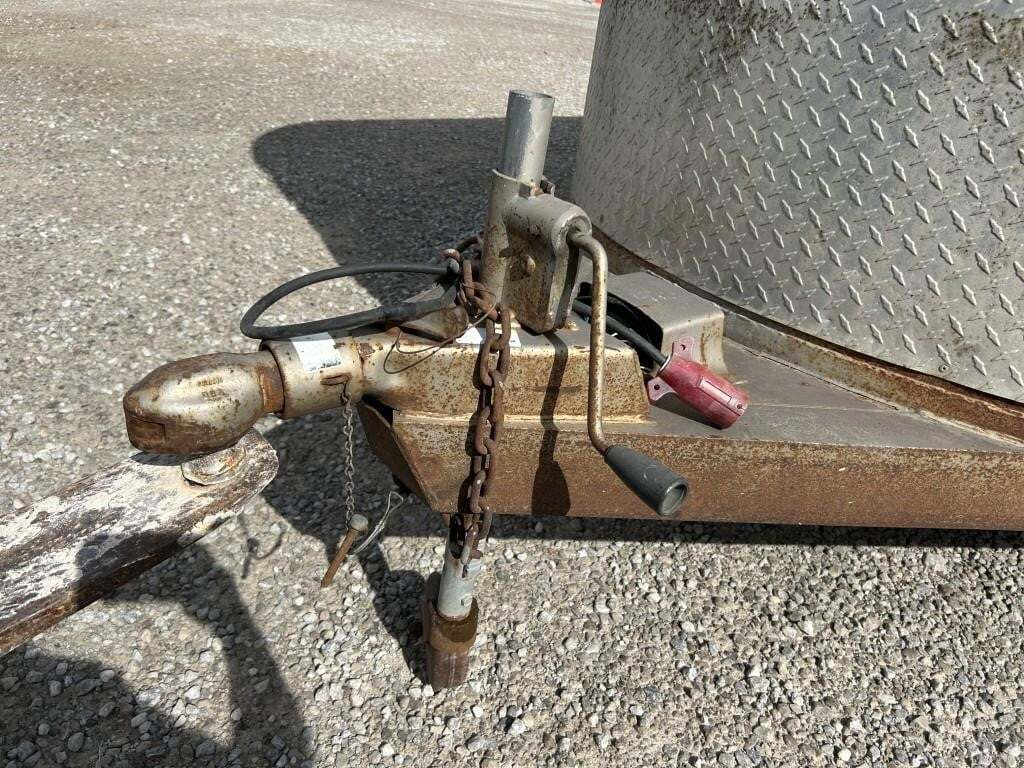 2004 WW 16' Livestock Trailer