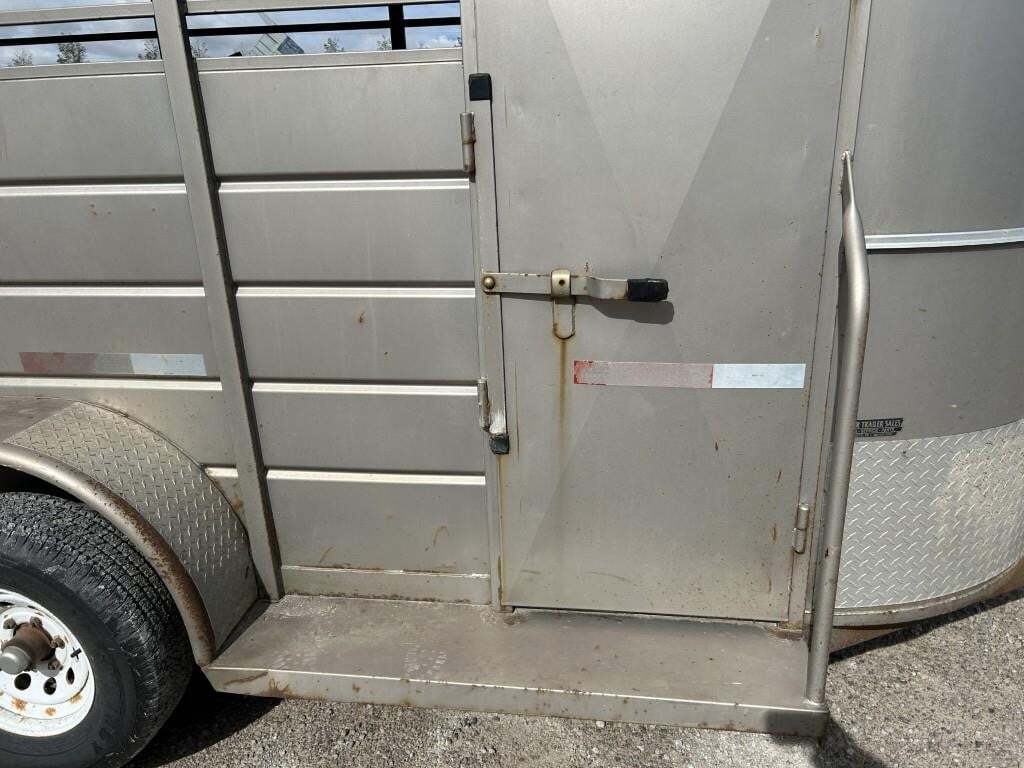 2004 WW 16' Livestock Trailer