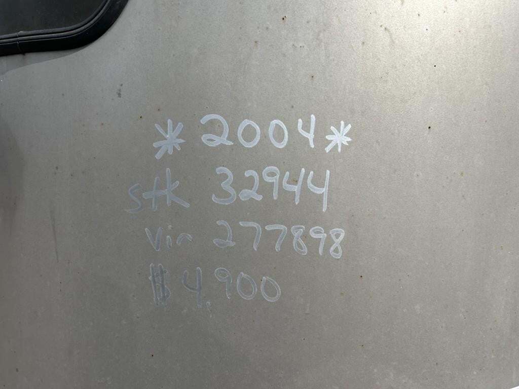 2004 WW 16' Livestock Trailer