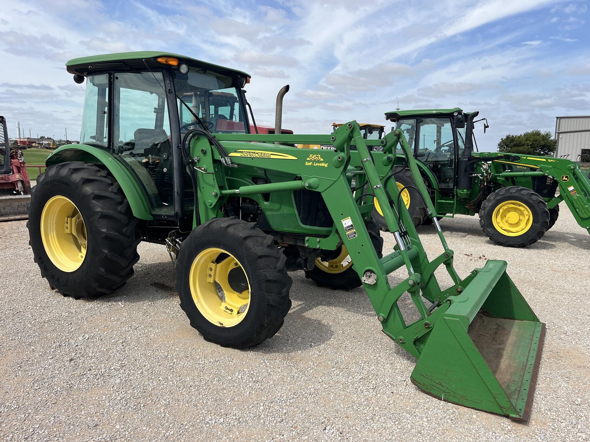 2011 John Deere 5093E Tractor