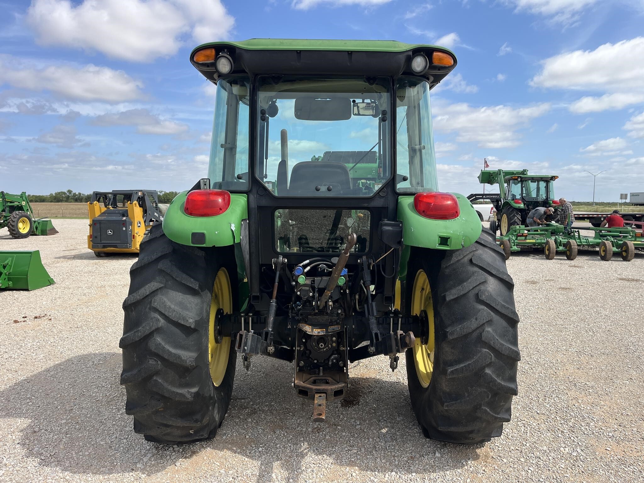 2011 John Deere 5093E Tractor