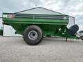 2026 J&M 1132-22S Grain Cart