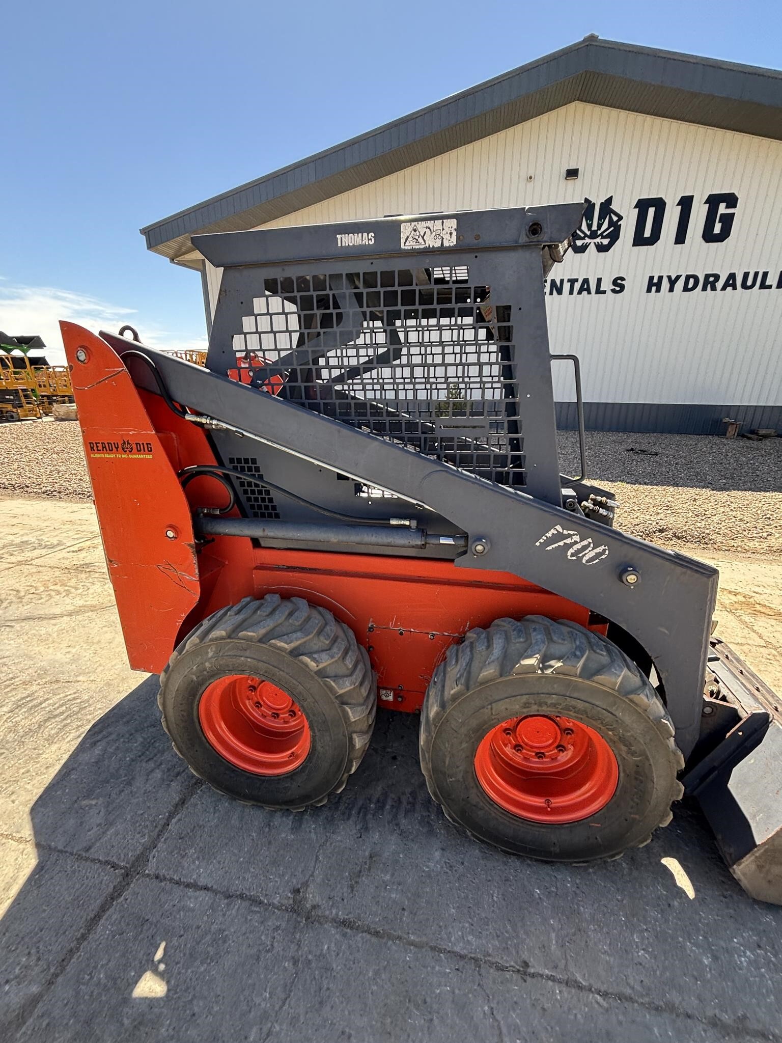 2004 Thomas PROTOUGH 1700 Skid Steer