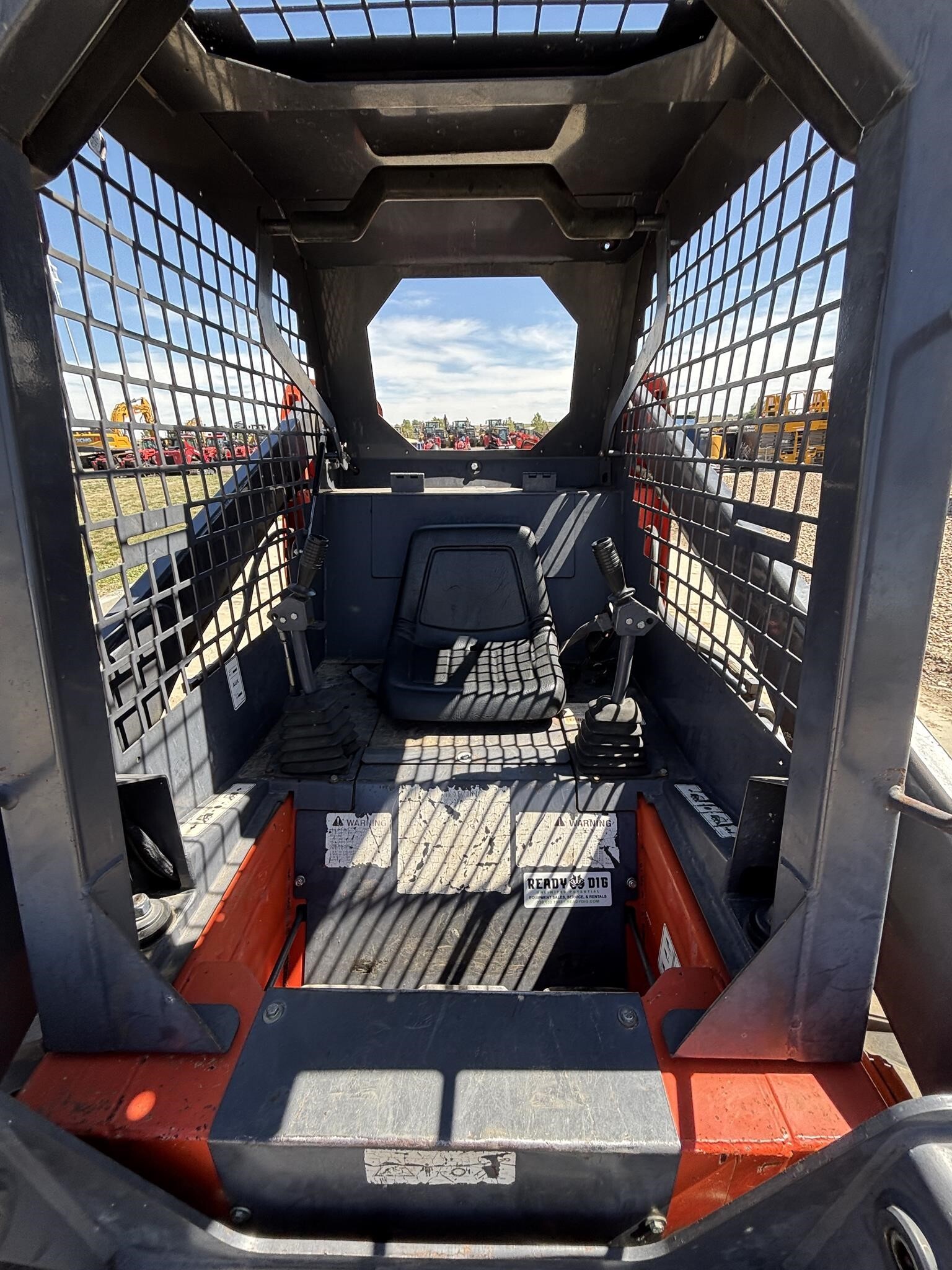 2004 Thomas PROTOUGH 1700 Skid Steer