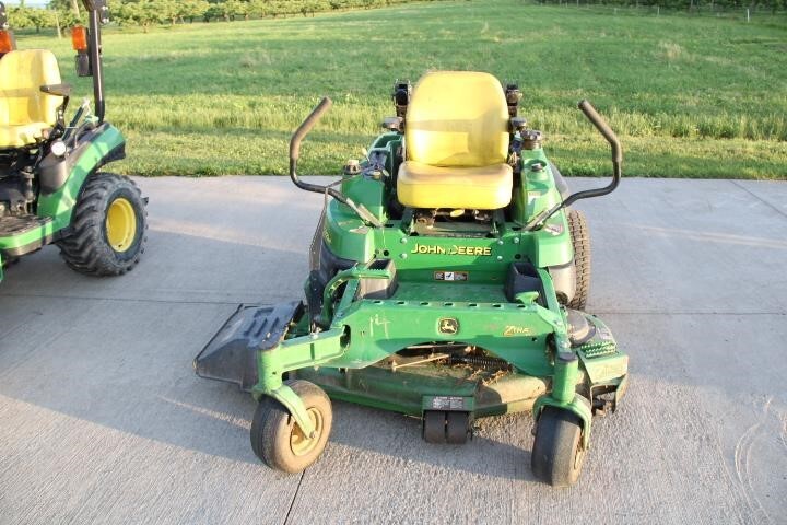2013 John Deere Z925A Lawn Mower