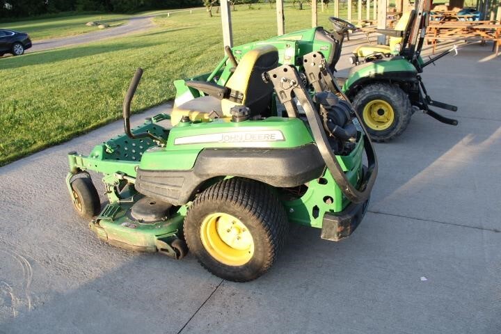 2013 John Deere Z925A Lawn Mower