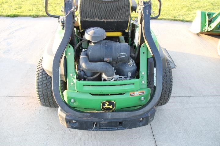 2013 John Deere Z925A Lawn Mower