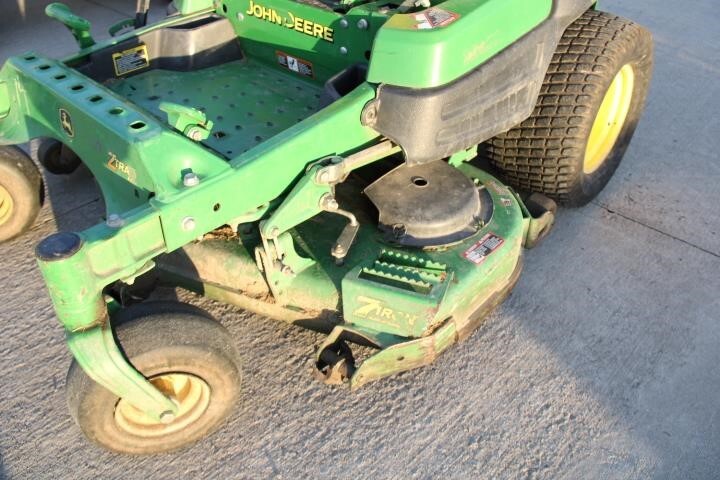 2013 John Deere Z925A Lawn Mower