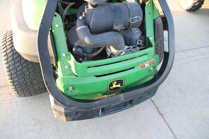 2013 John Deere Z925A Lawn Mower