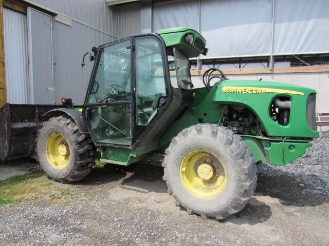 2005 John Deere 3420 Tractor