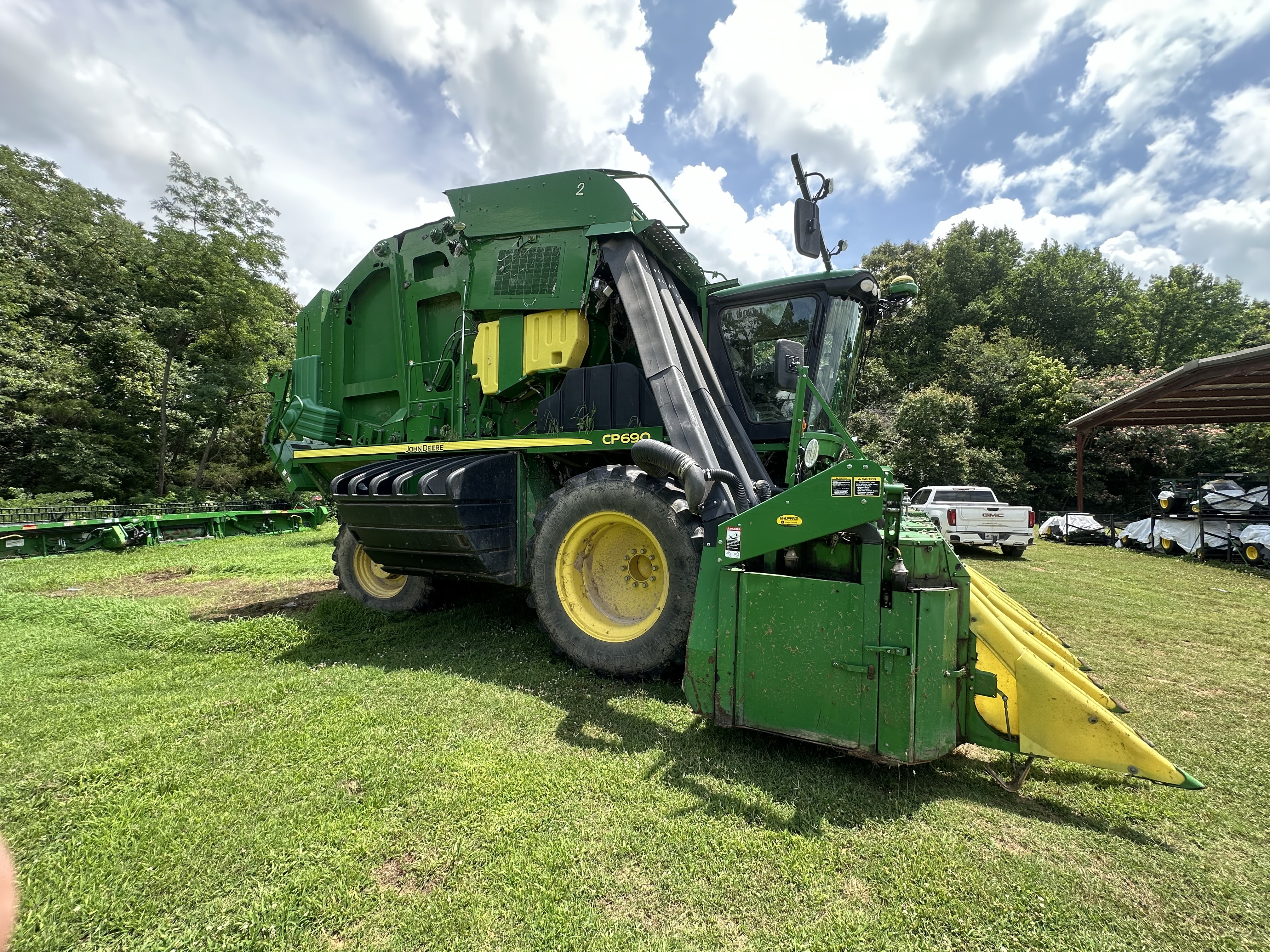 2018 John Deere CP690 Cotton Equipment