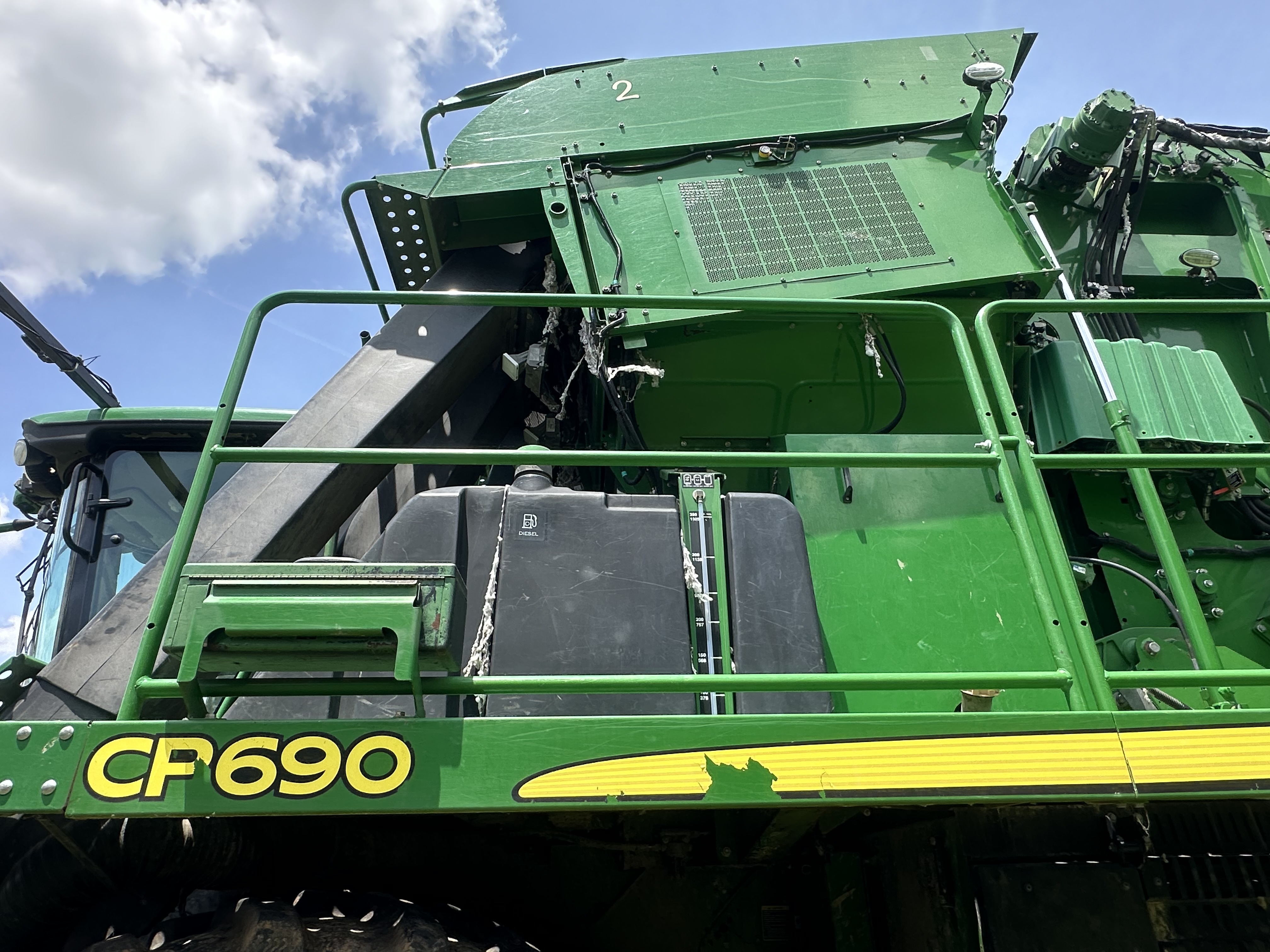 2018 John Deere CP690 Cotton Equipment