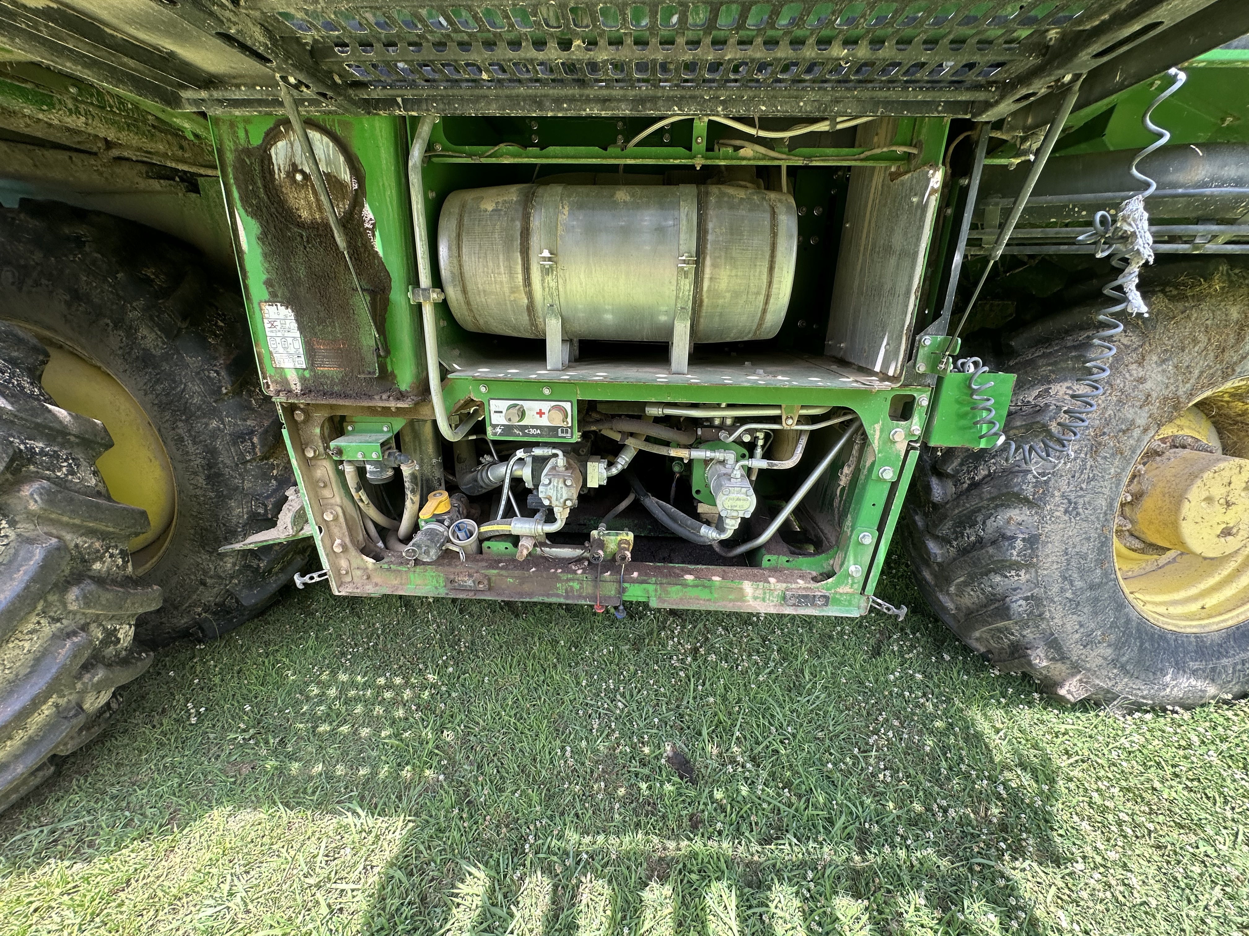 2018 John Deere CP690 Cotton Equipment