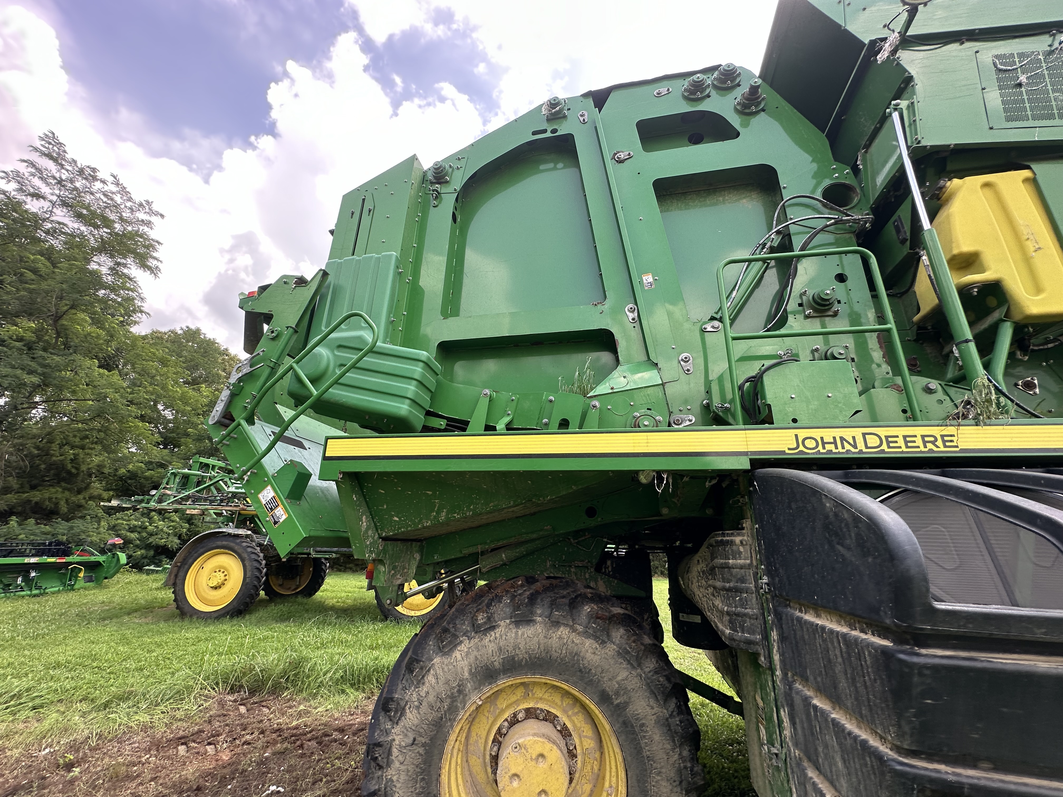 2018 John Deere CP690 Cotton Equipment