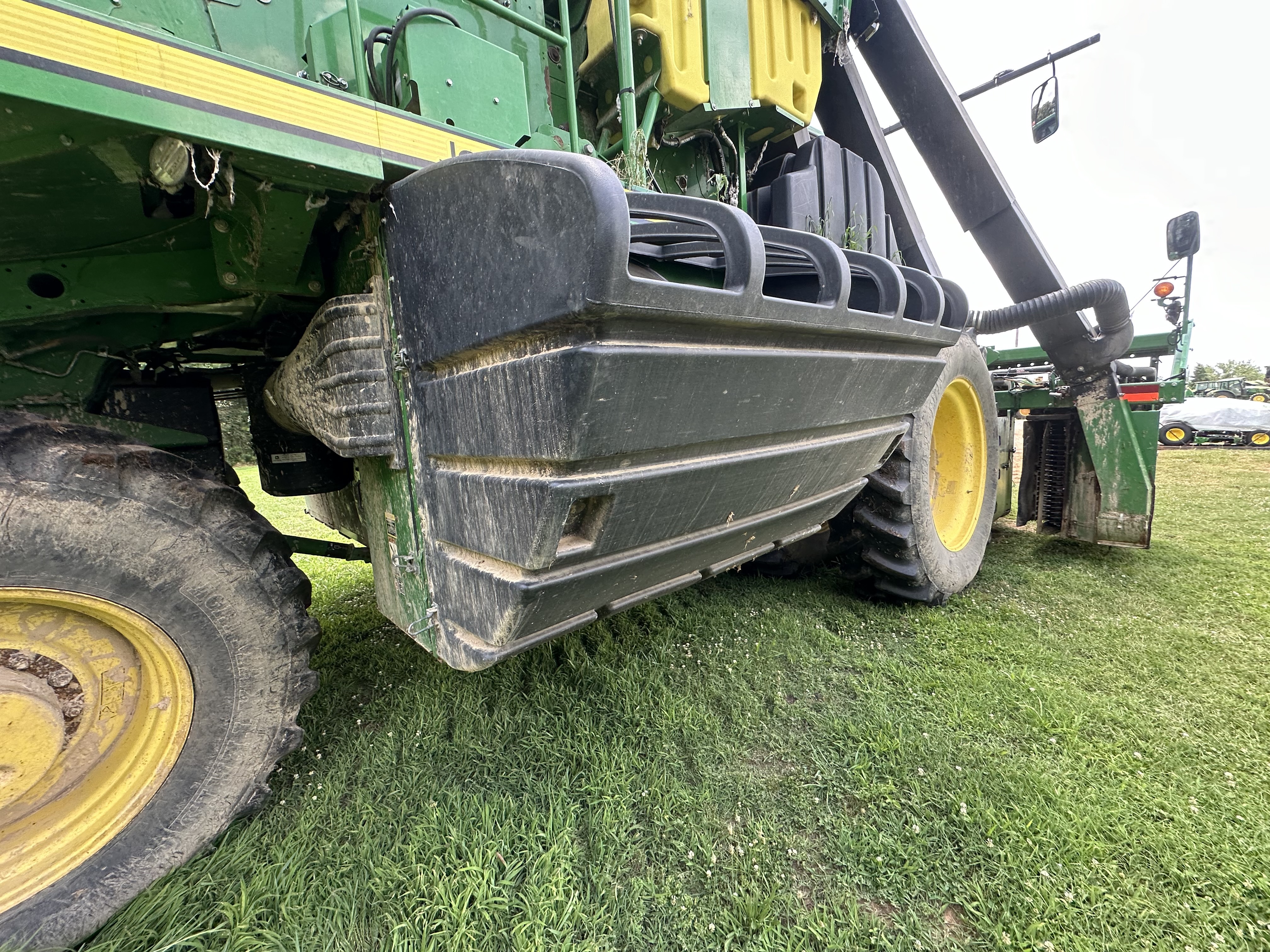 2018 John Deere CP690 Cotton Equipment