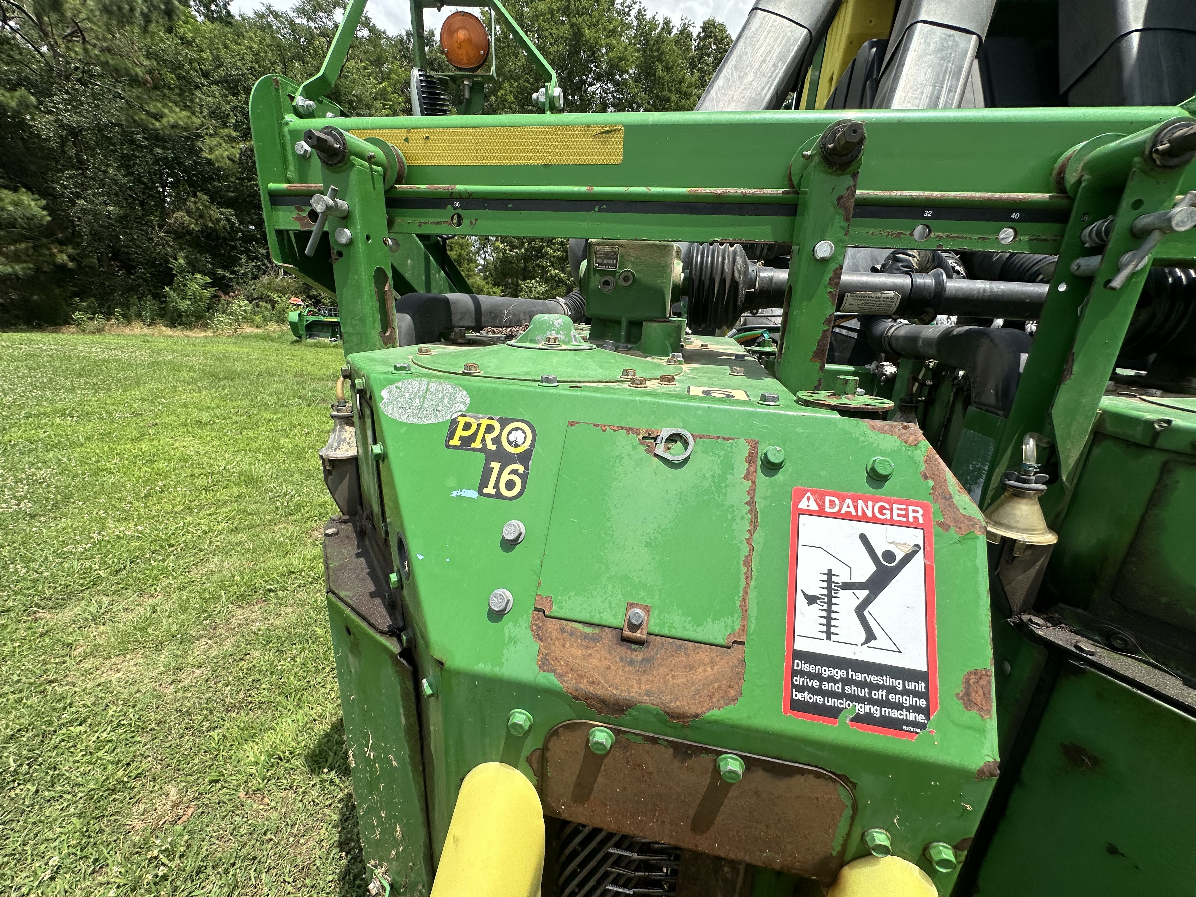 2018 John Deere CP690 Cotton Equipment