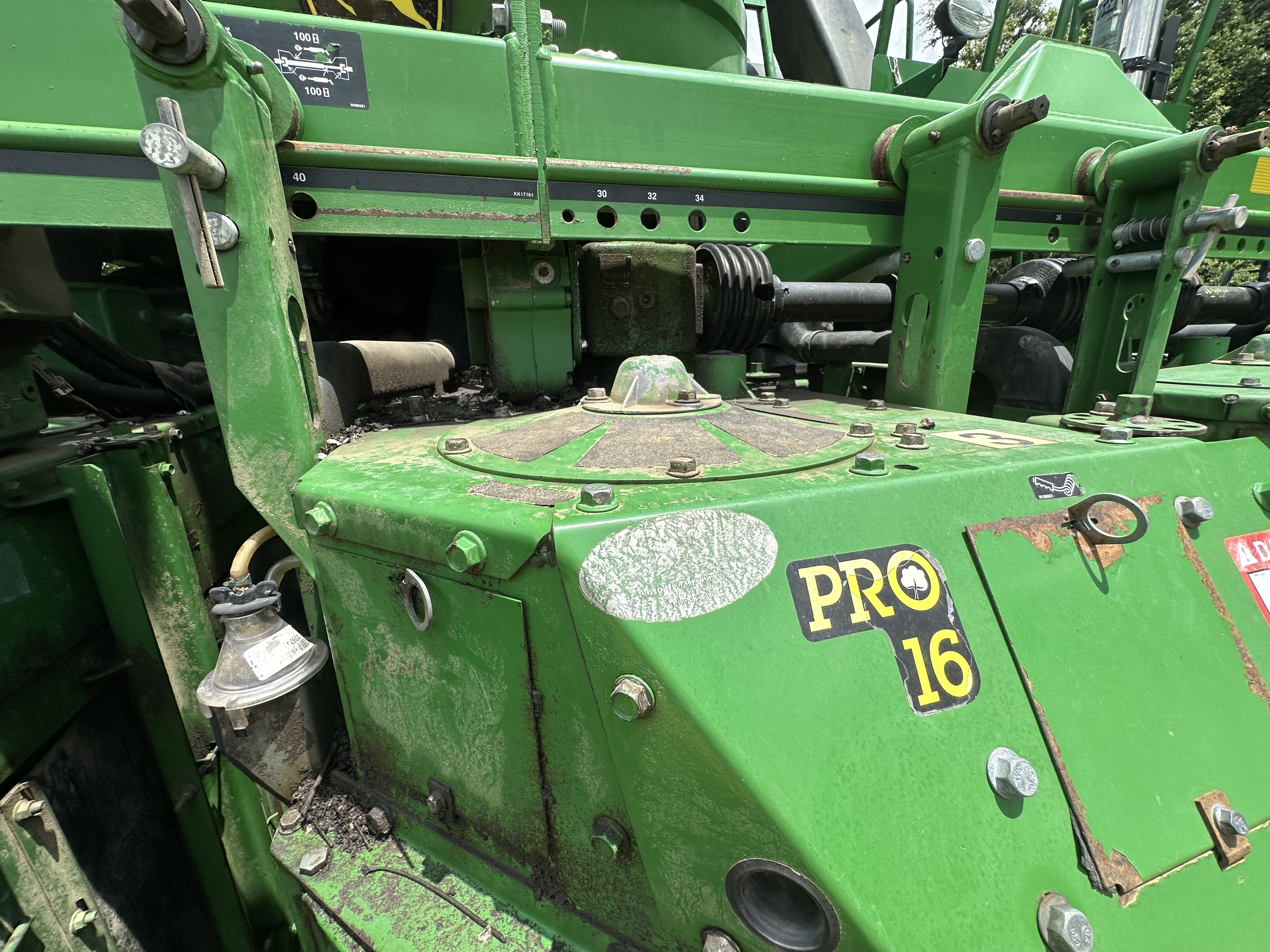 2018 John Deere CP690 Cotton Equipment