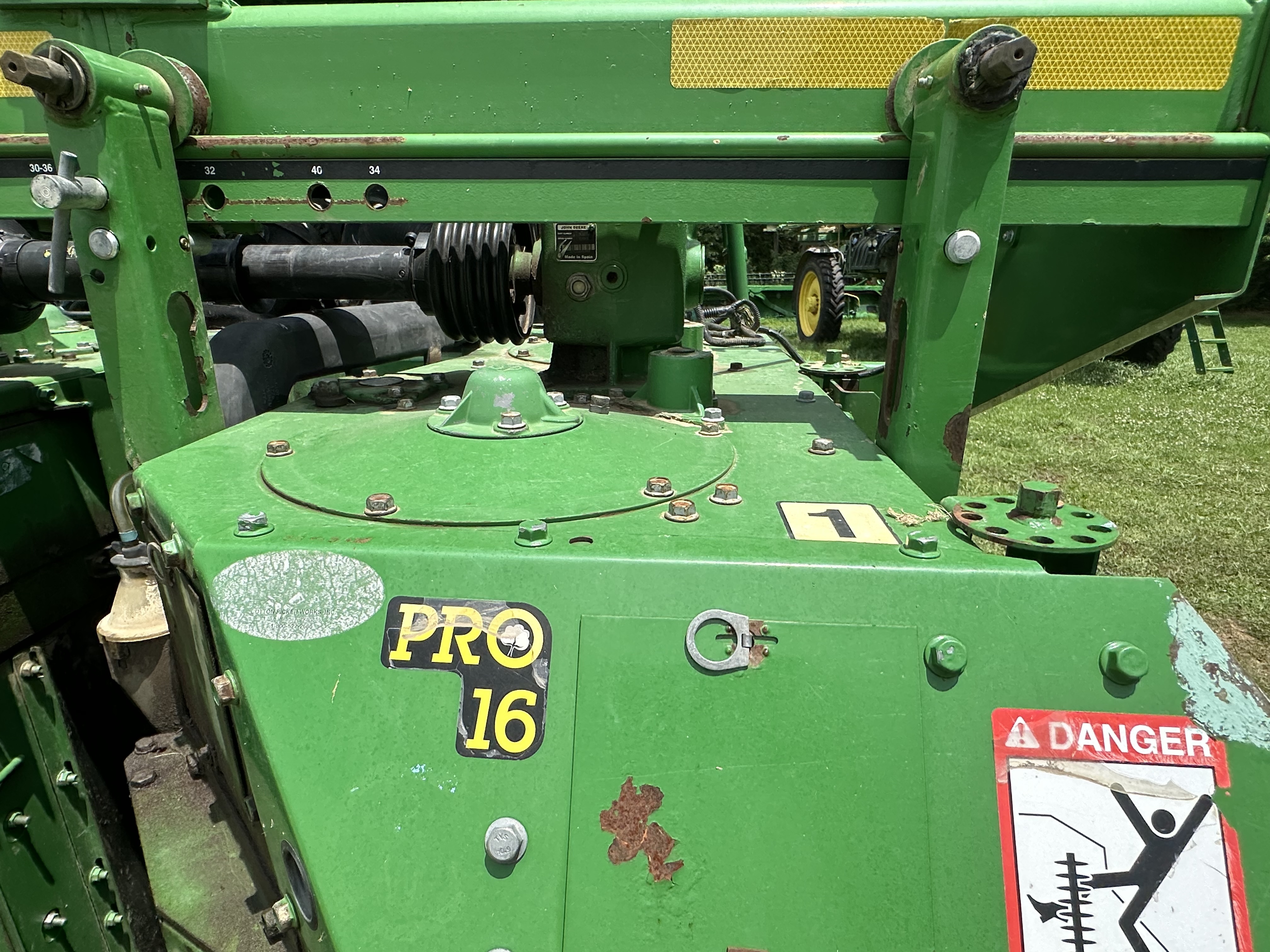 2018 John Deere CP690 Cotton Equipment