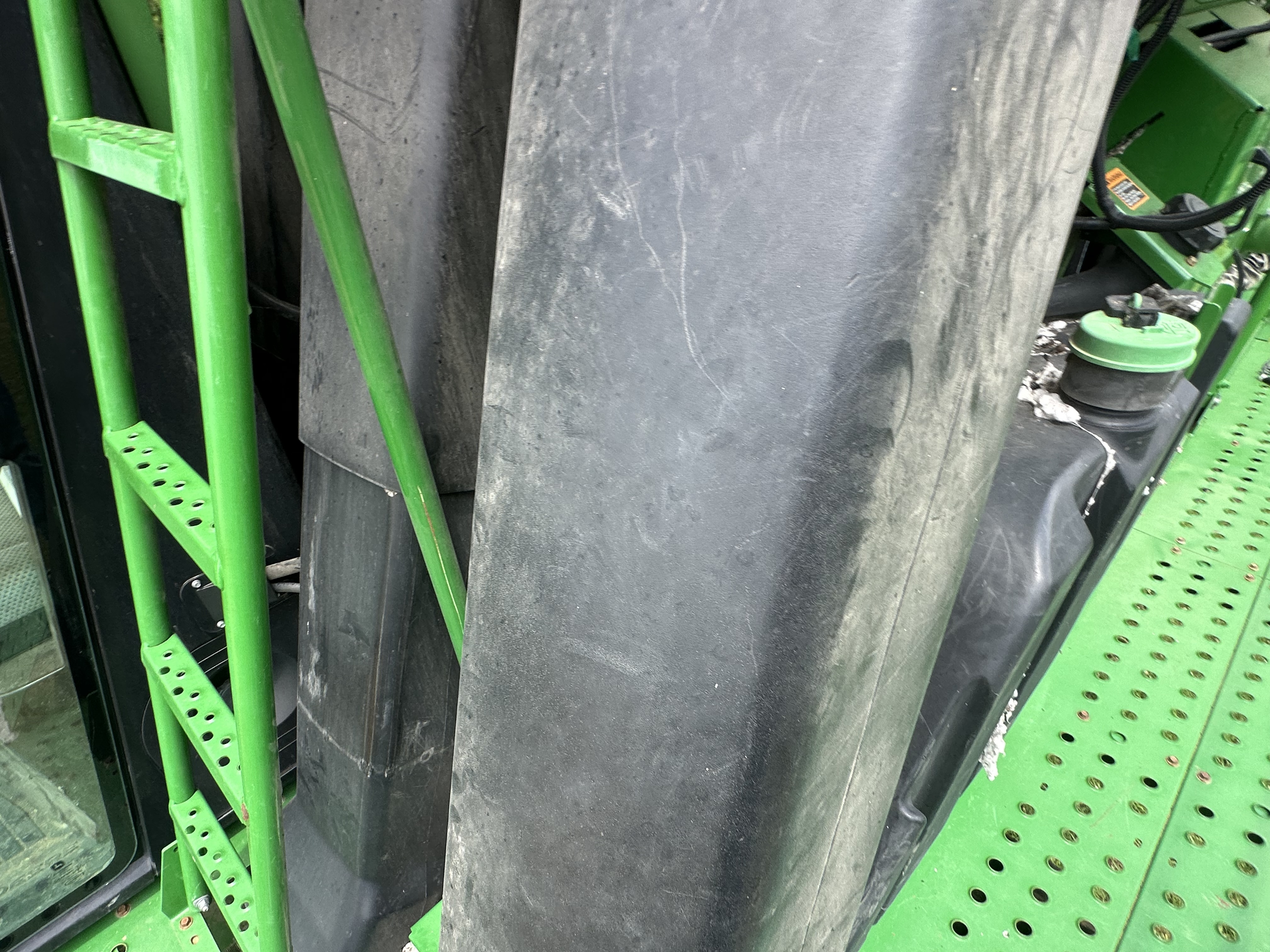 2018 John Deere CP690 Cotton Equipment
