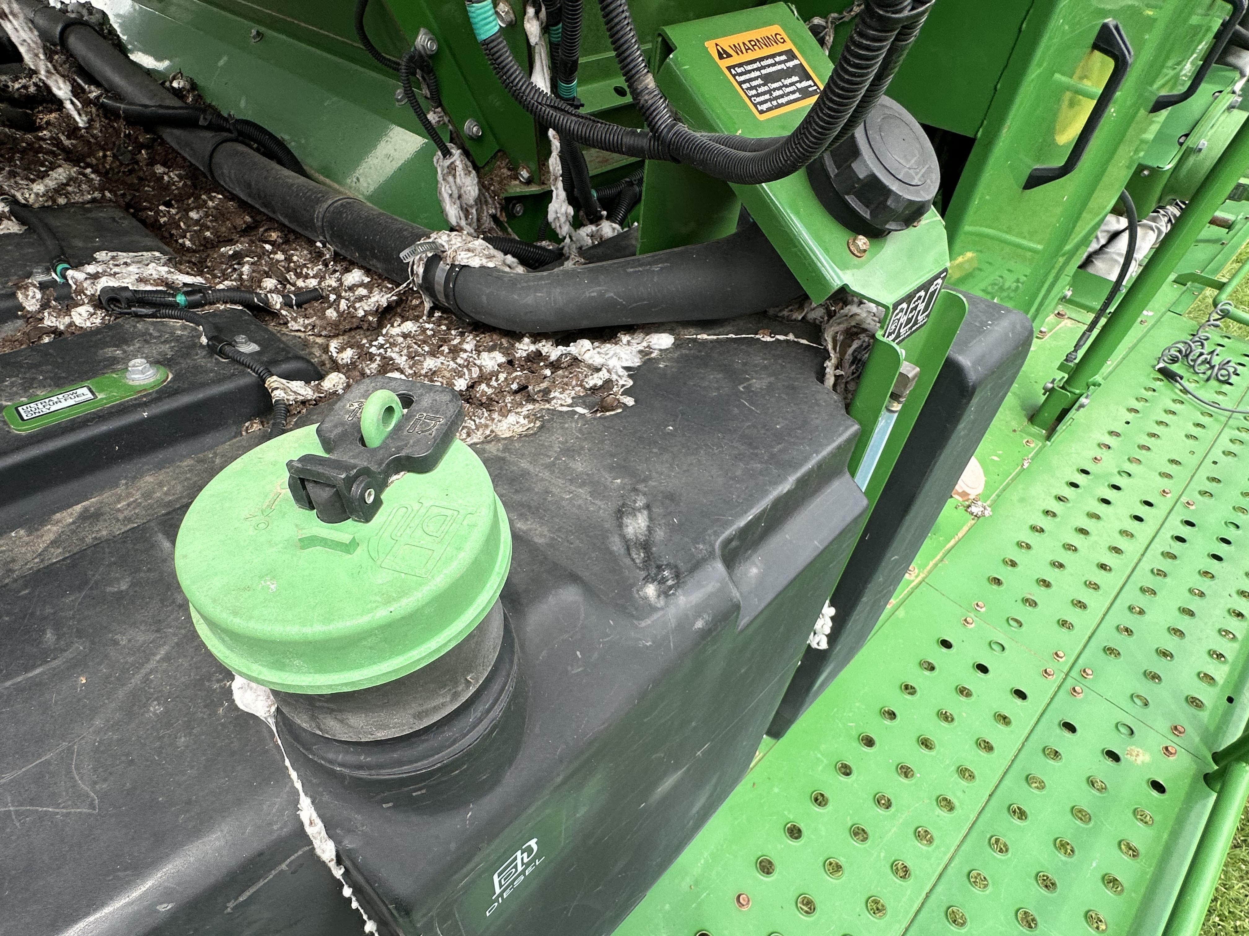 2018 John Deere CP690 Cotton Equipment