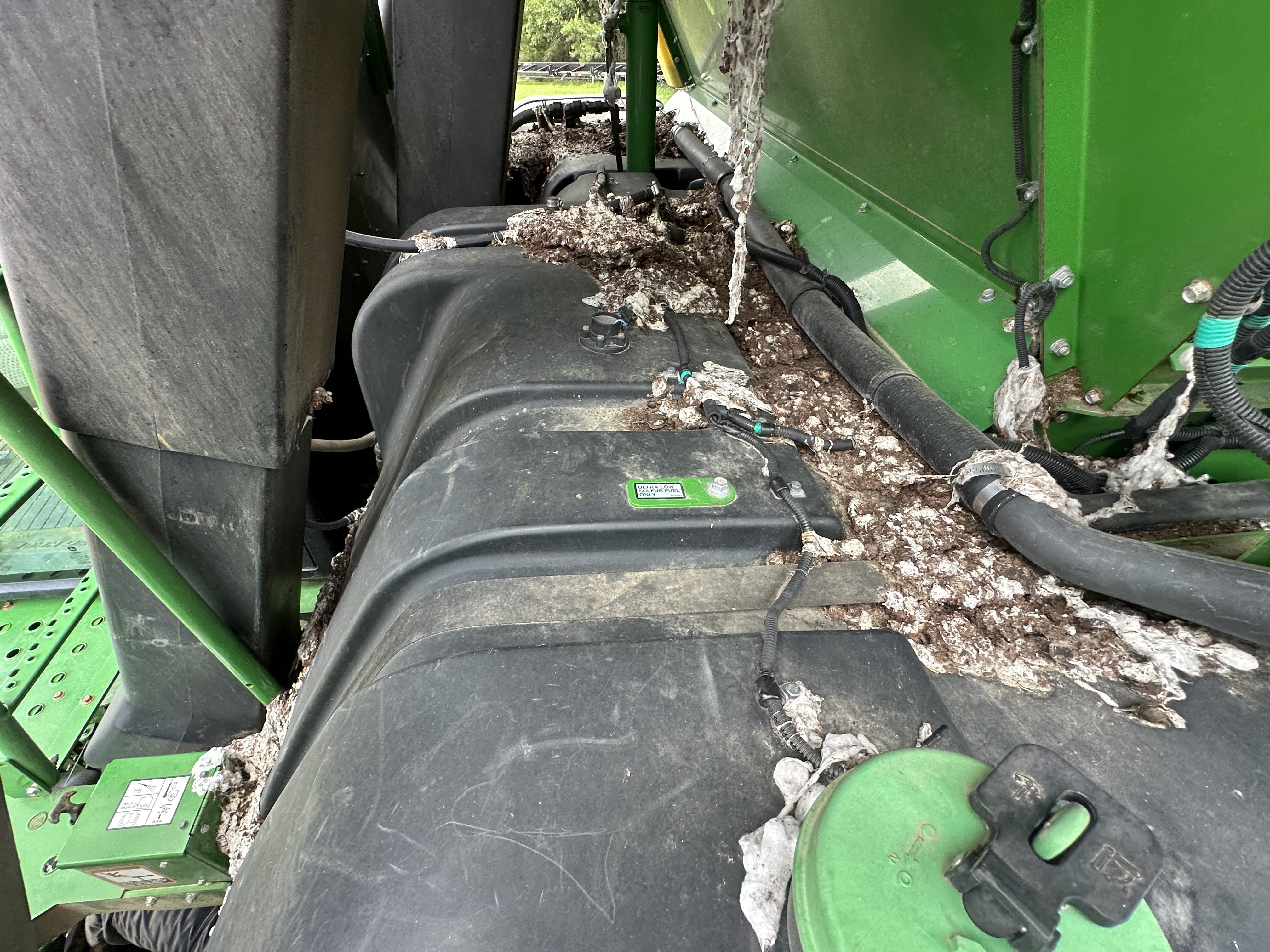 2018 John Deere CP690 Cotton Equipment