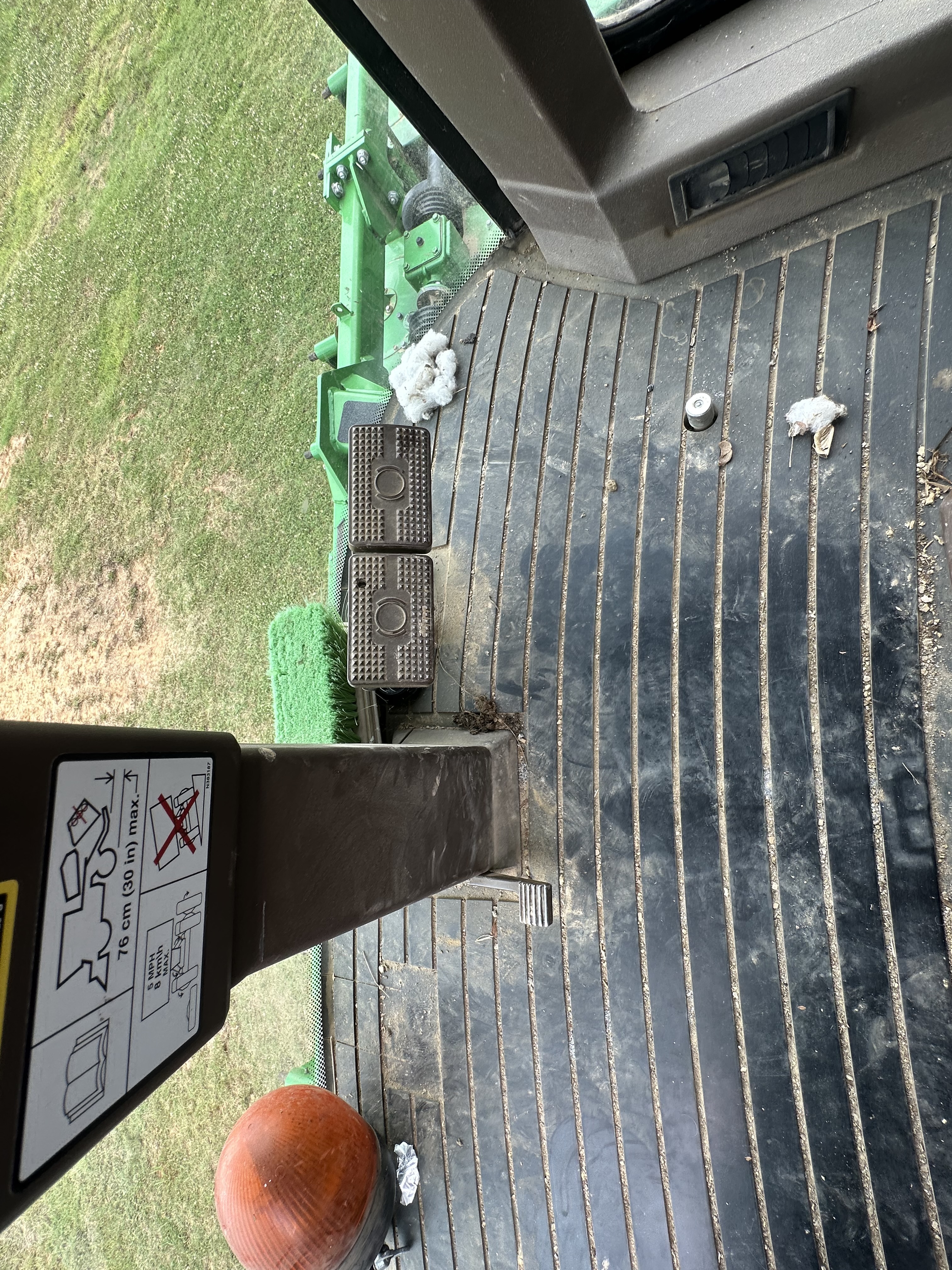 2018 John Deere CP690 Cotton Equipment