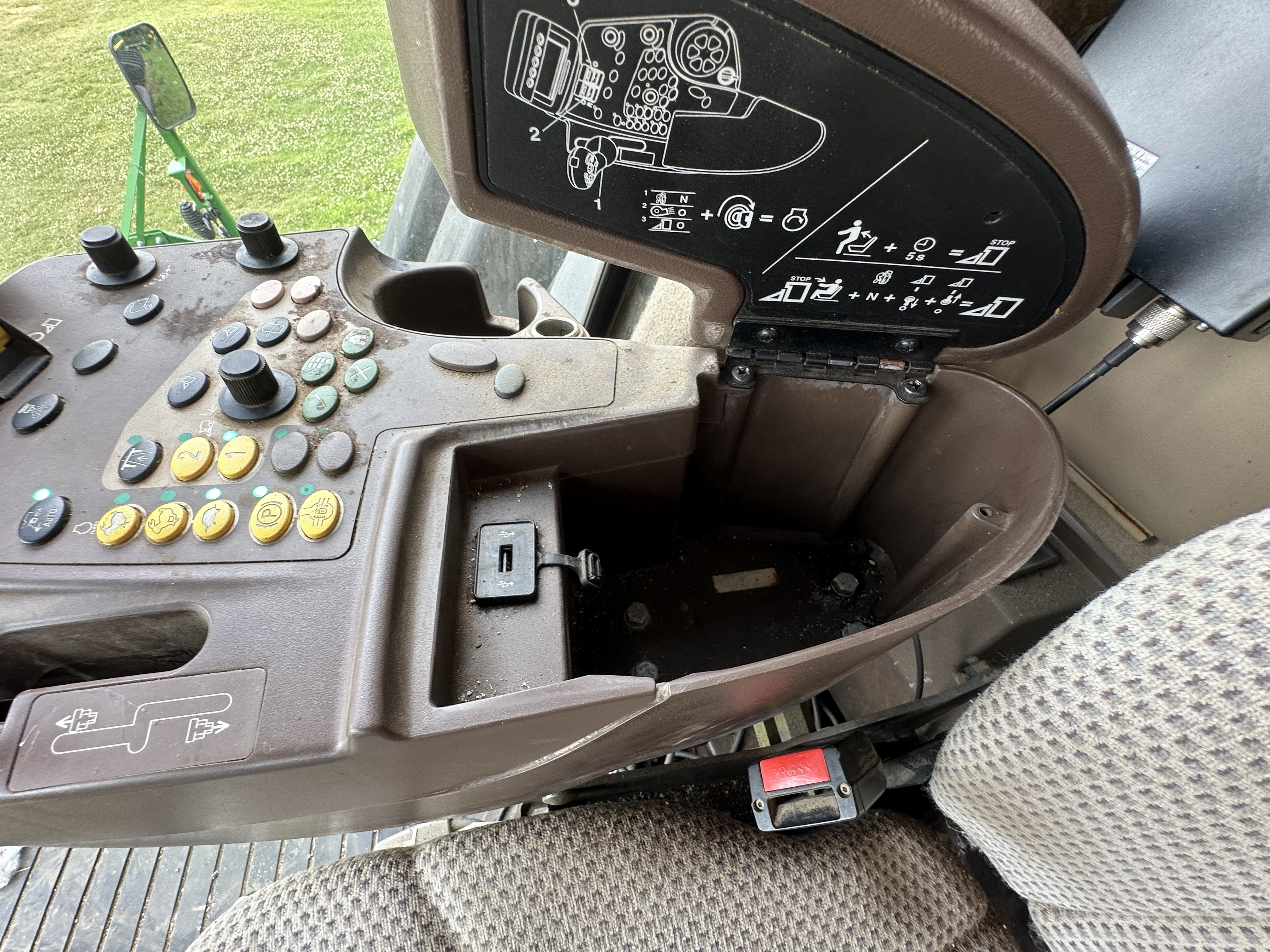 2018 John Deere CP690 Cotton Equipment