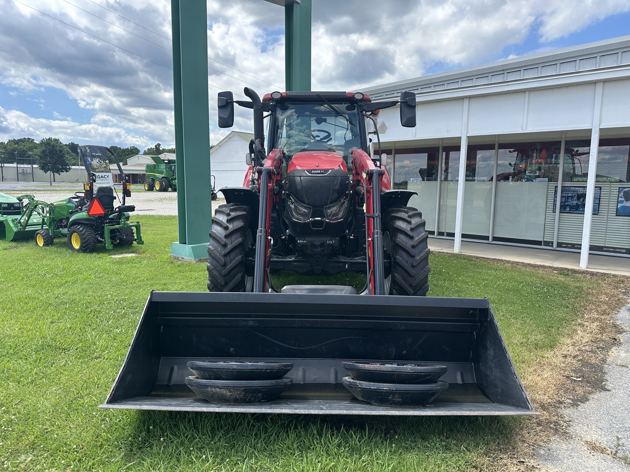 2025 Case IH Maxxum 150 CVX Tractor