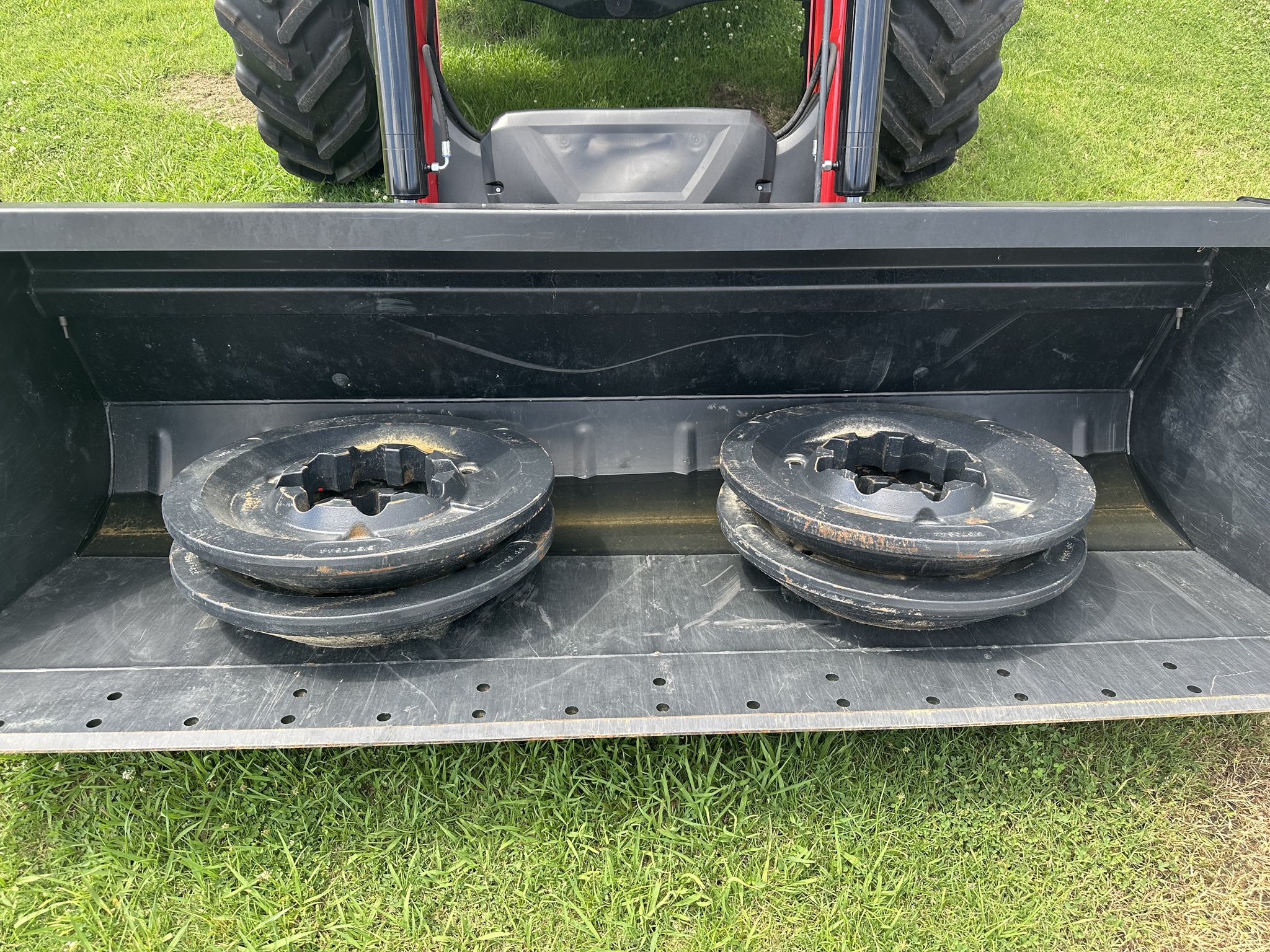2025 Case IH Maxxum 150 CVX Tractor