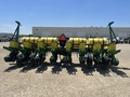 1997 John Deere 1750 Planter