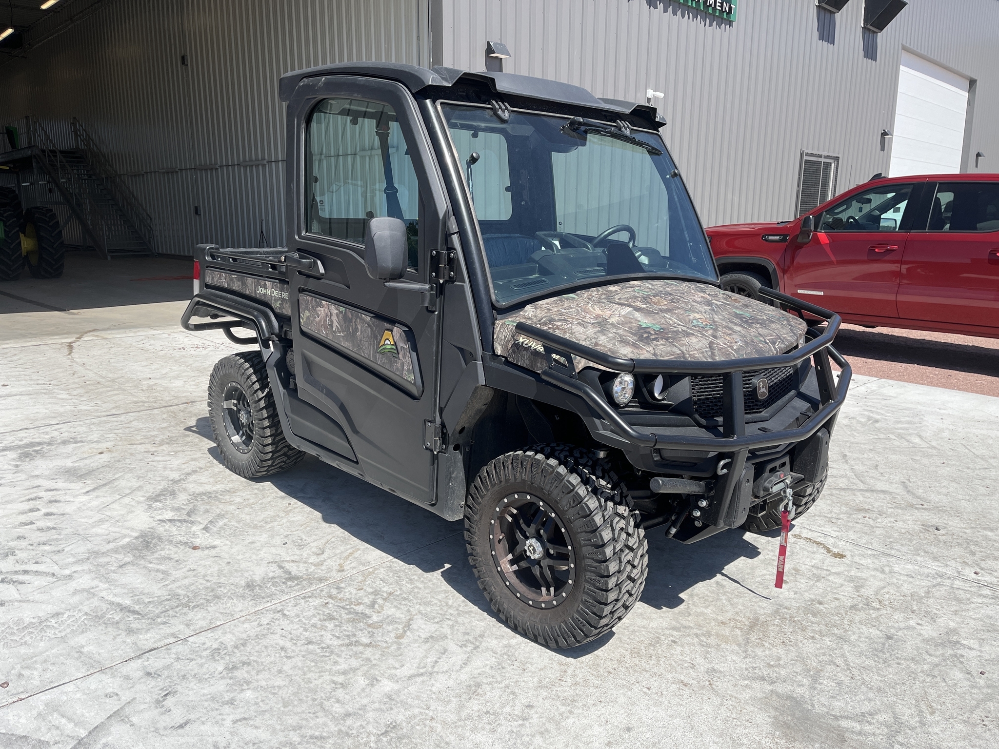 2023 John Deere XUV 835M ATVs and Utility Vehicle