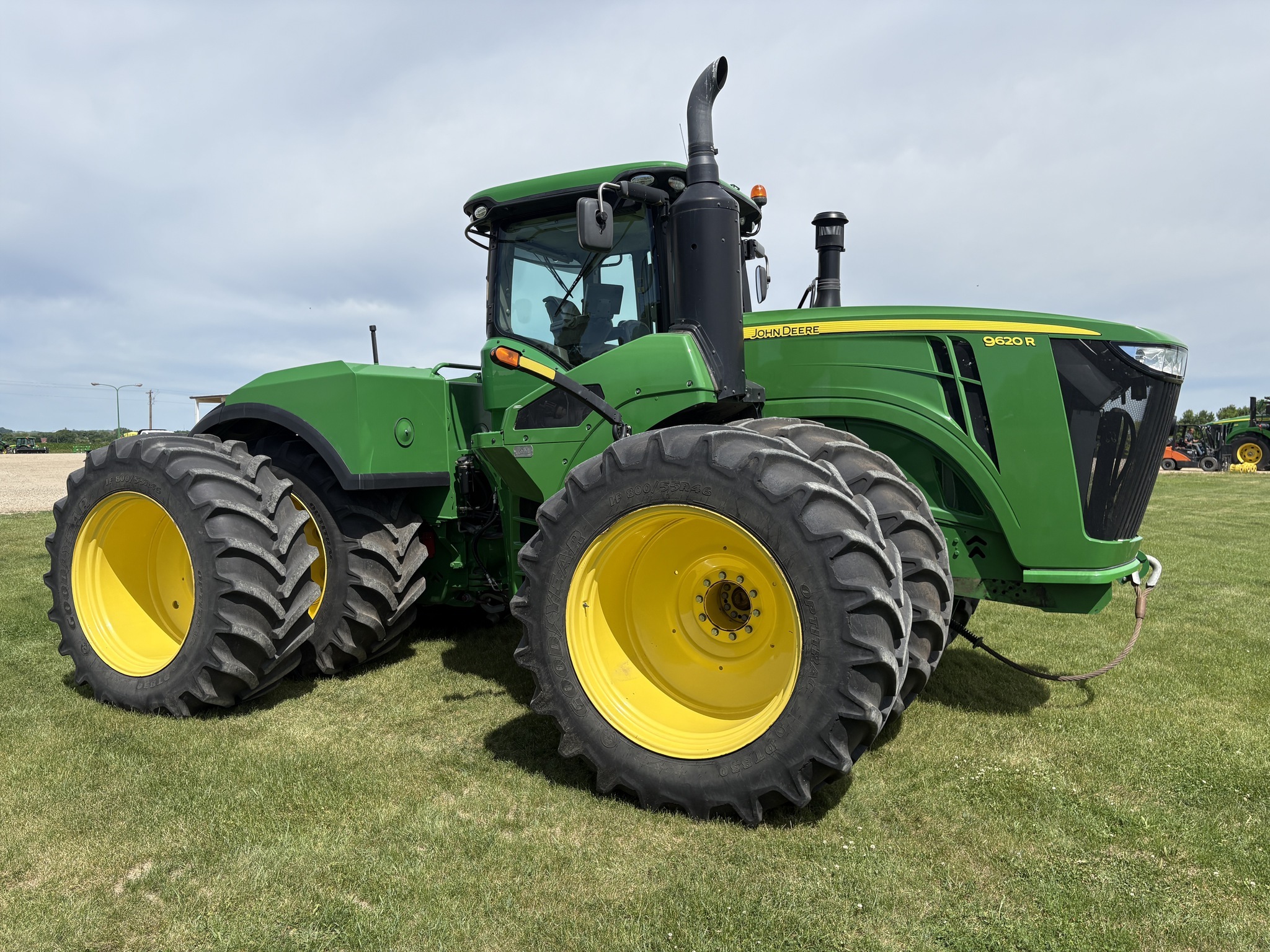 2015 John Deere 9620R Tractor