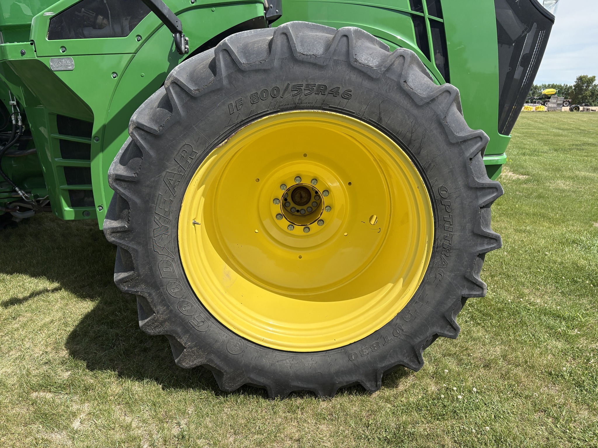 2015 John Deere 9620R Tractor