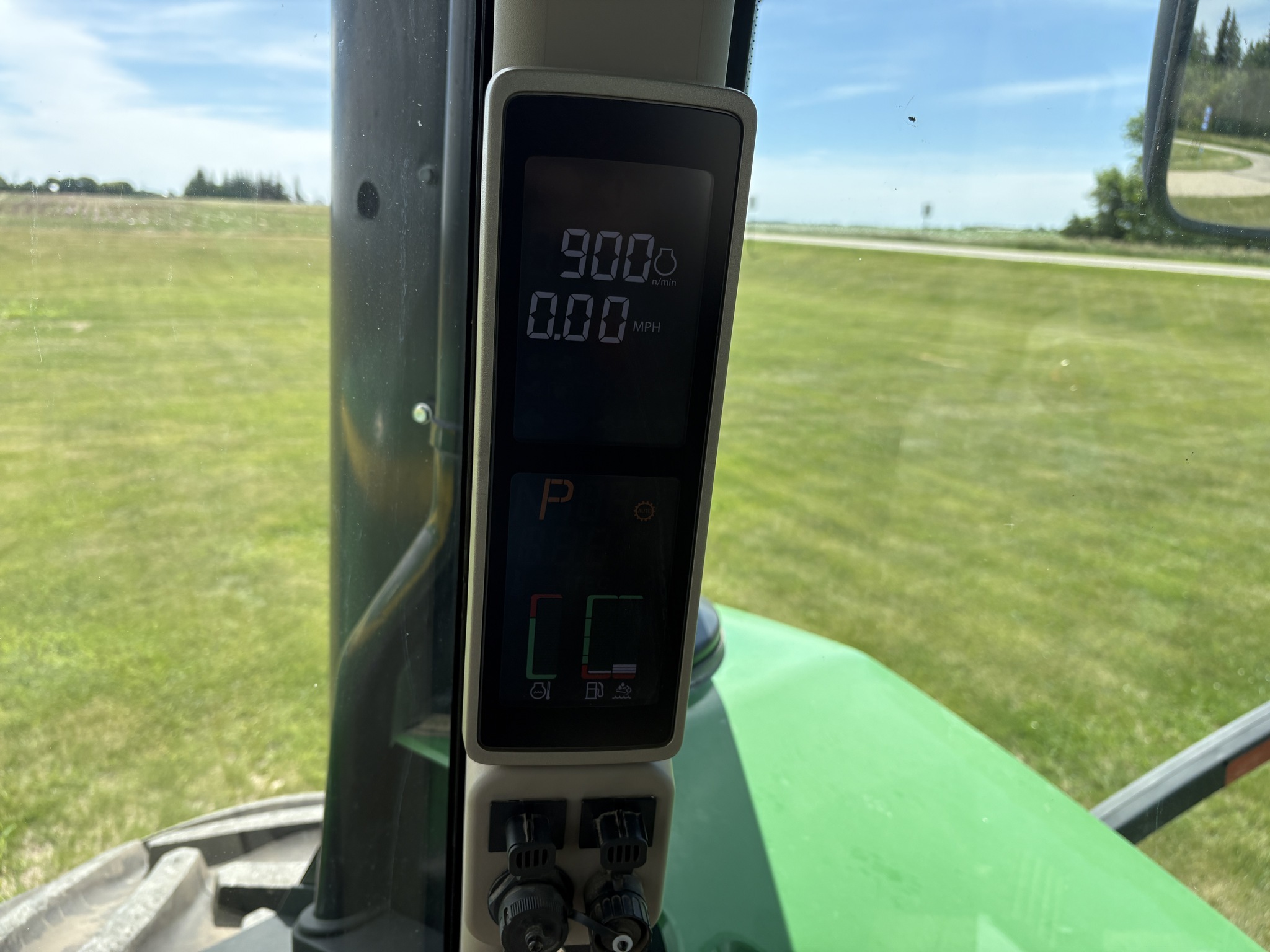 2015 John Deere 9620R Tractor