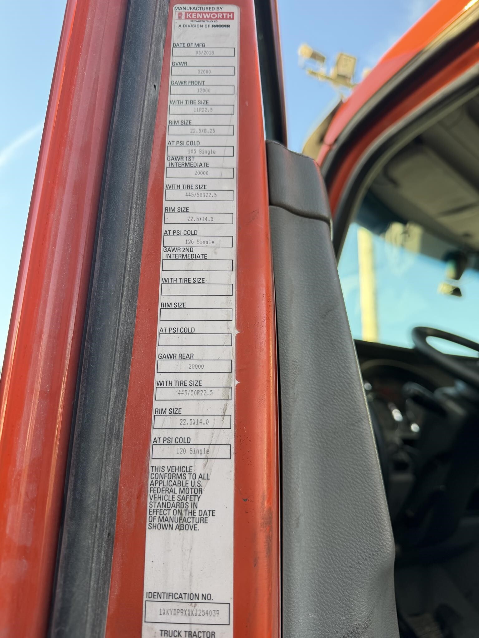 2019 Kenworth T680 Semi Trucks/Trailer
