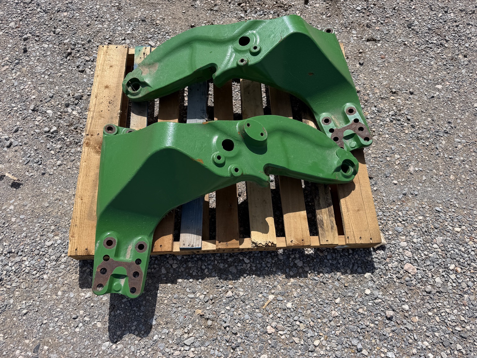 2013 John Deere Mounting Brackets Harvesting Attachment