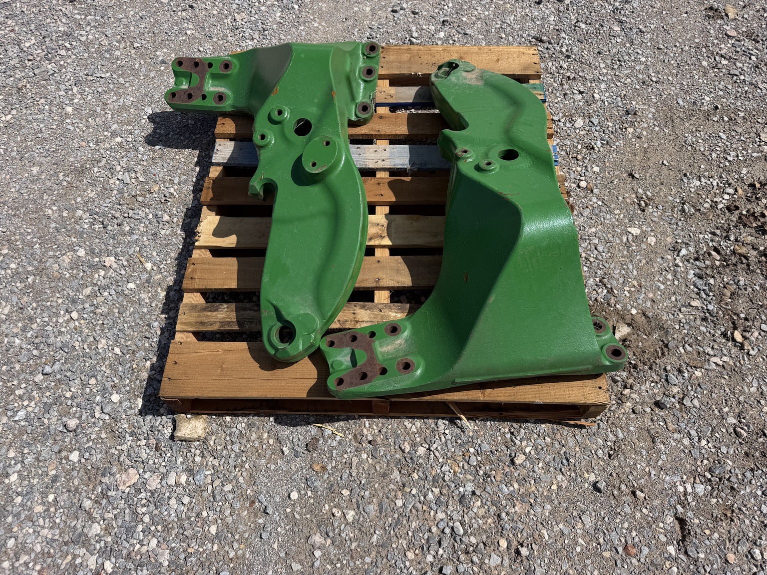 2013 John Deere Mounting Brackets Harvesting Attachment