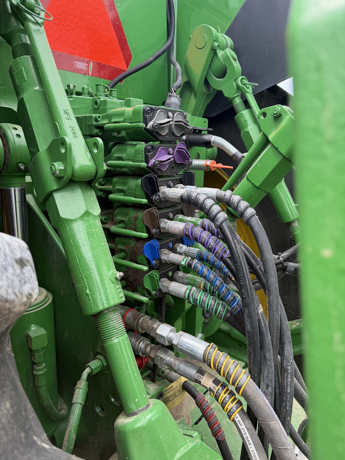 2022 John Deere 8R 410 Tractor