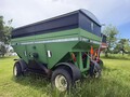 2001 Brent 644 Gravity Wagon