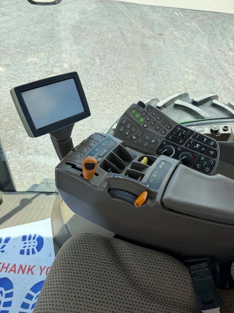 2014 John Deere 8310R Tractor