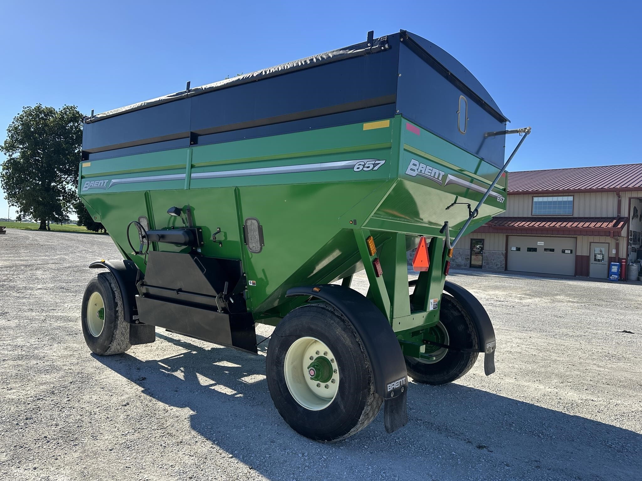 2013 Brent 657 Gravity Wagon