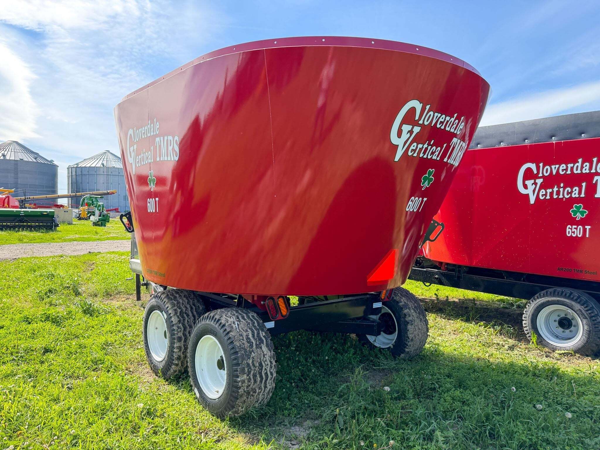 2026 Cloverdale 600T Grinders and Mixer