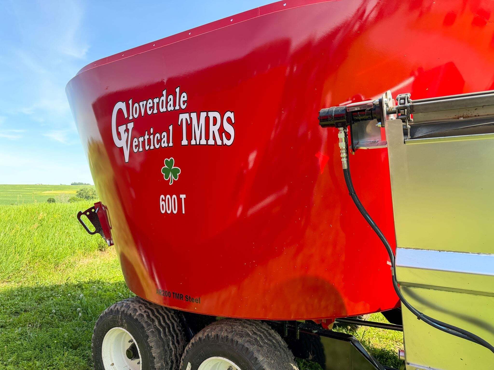 2026 Cloverdale 600T Grinders and Mixer