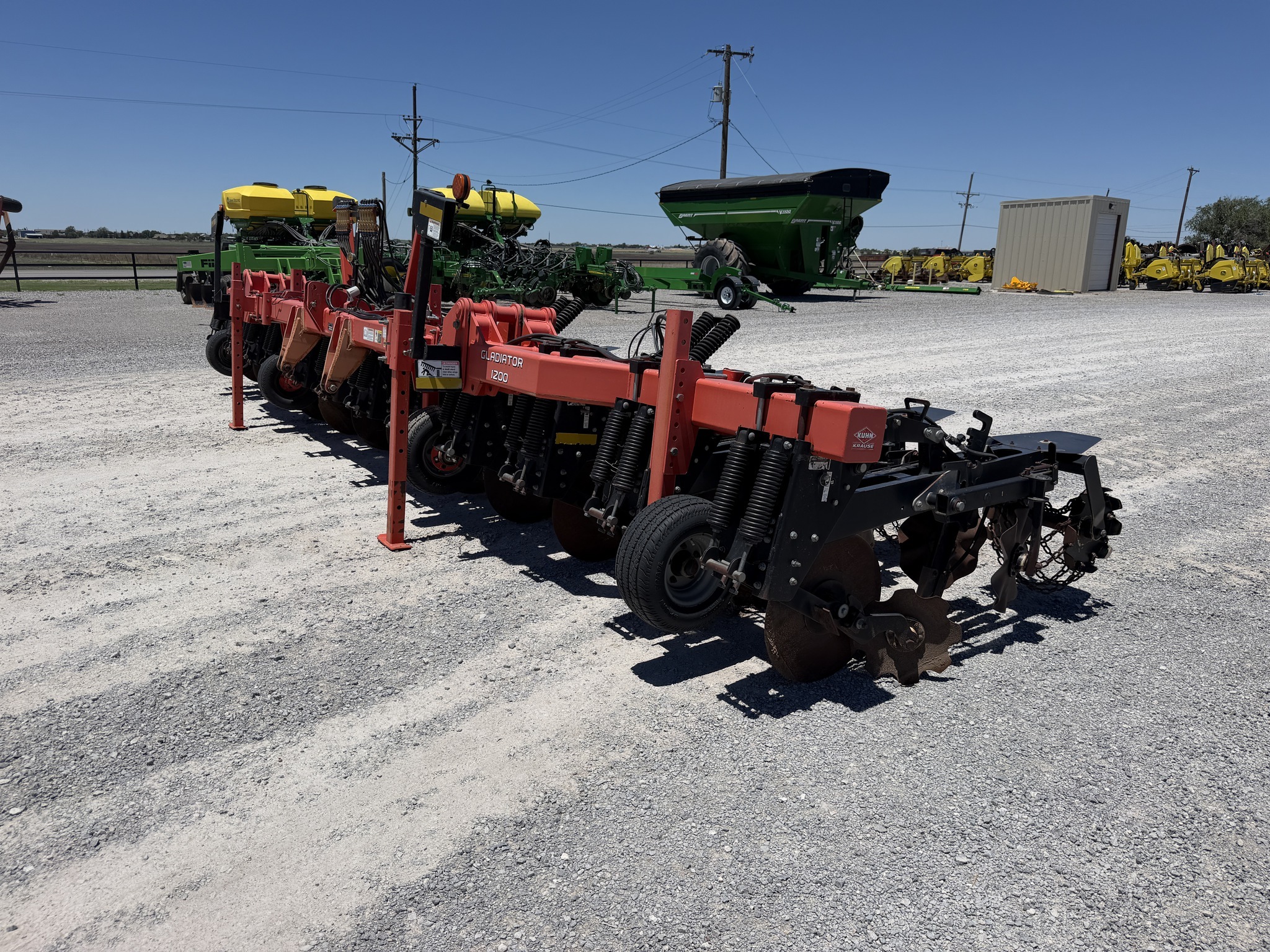 2013 Krause Gladiator 1200M-1230 Strip-Till