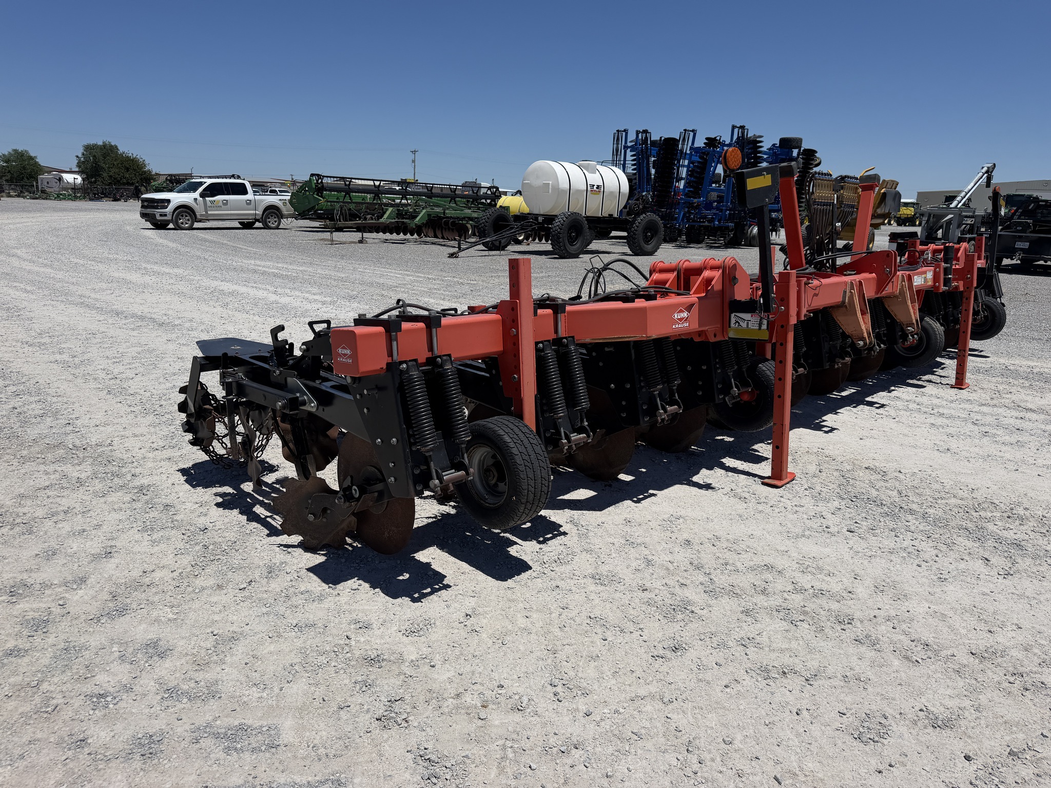 2013 Krause Gladiator 1200M-1230 Strip-Till