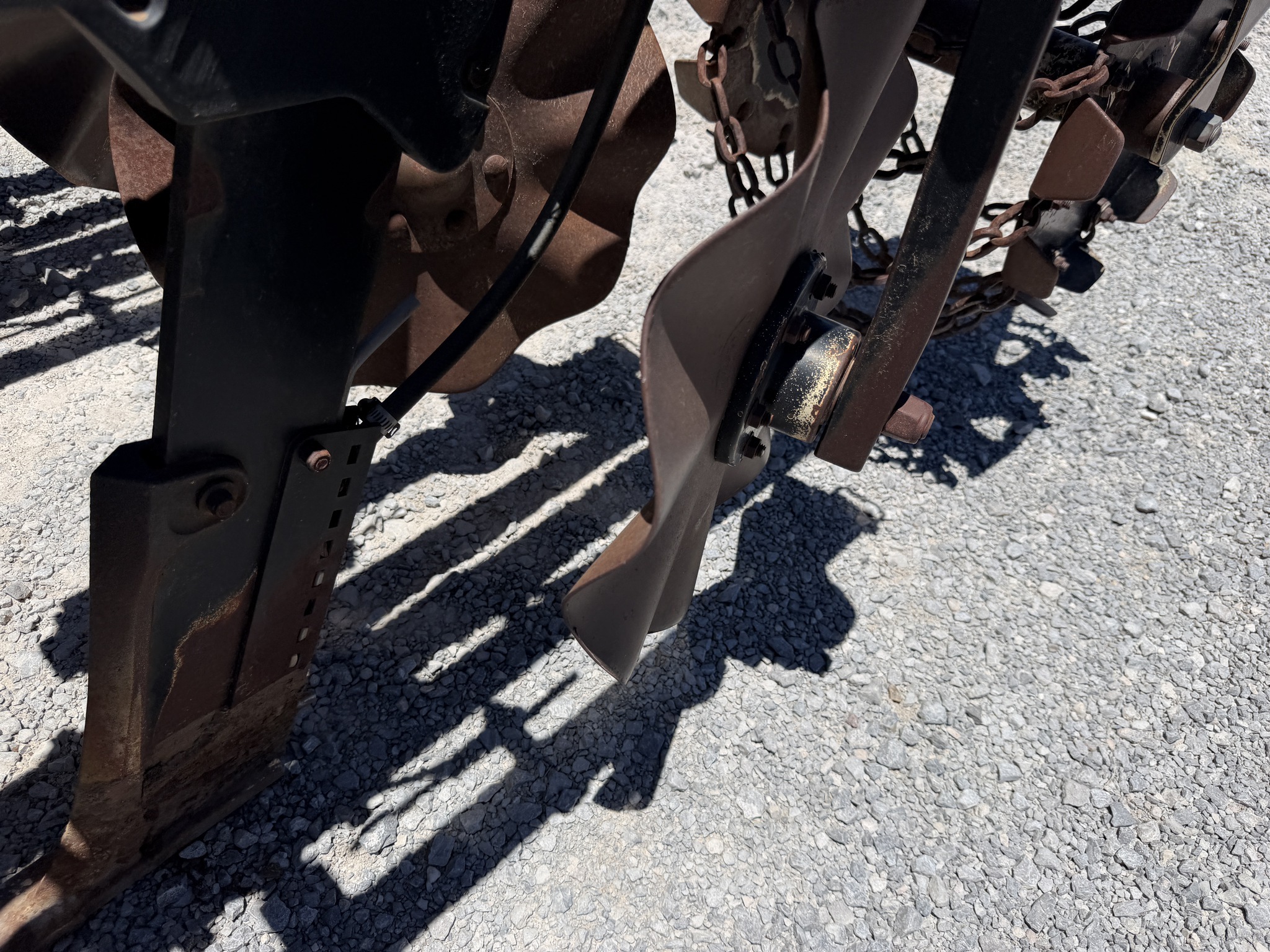 2013 Krause Gladiator 1200M-1230 Strip-Till