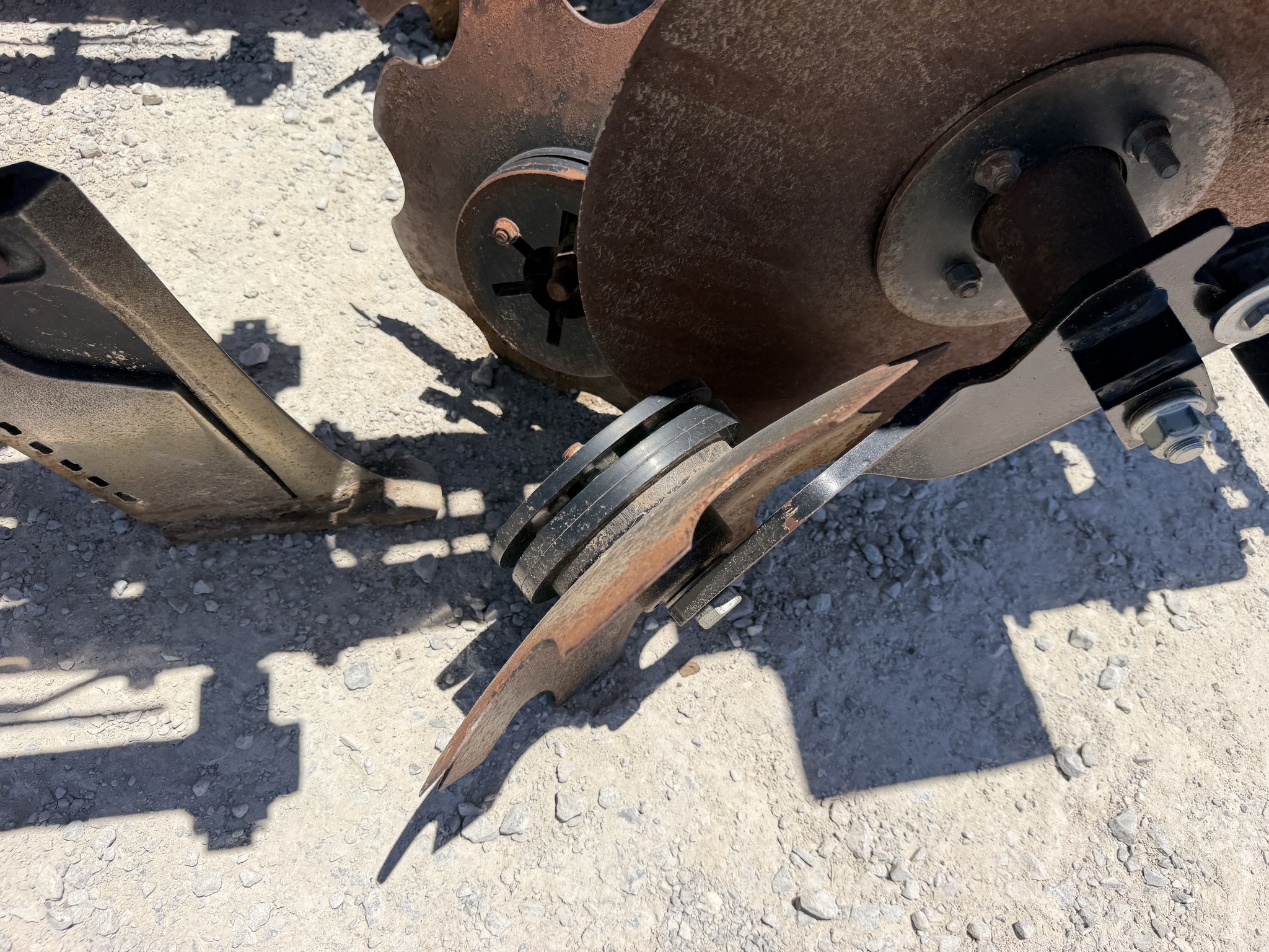2013 Krause Gladiator 1200M-1230 Strip-Till