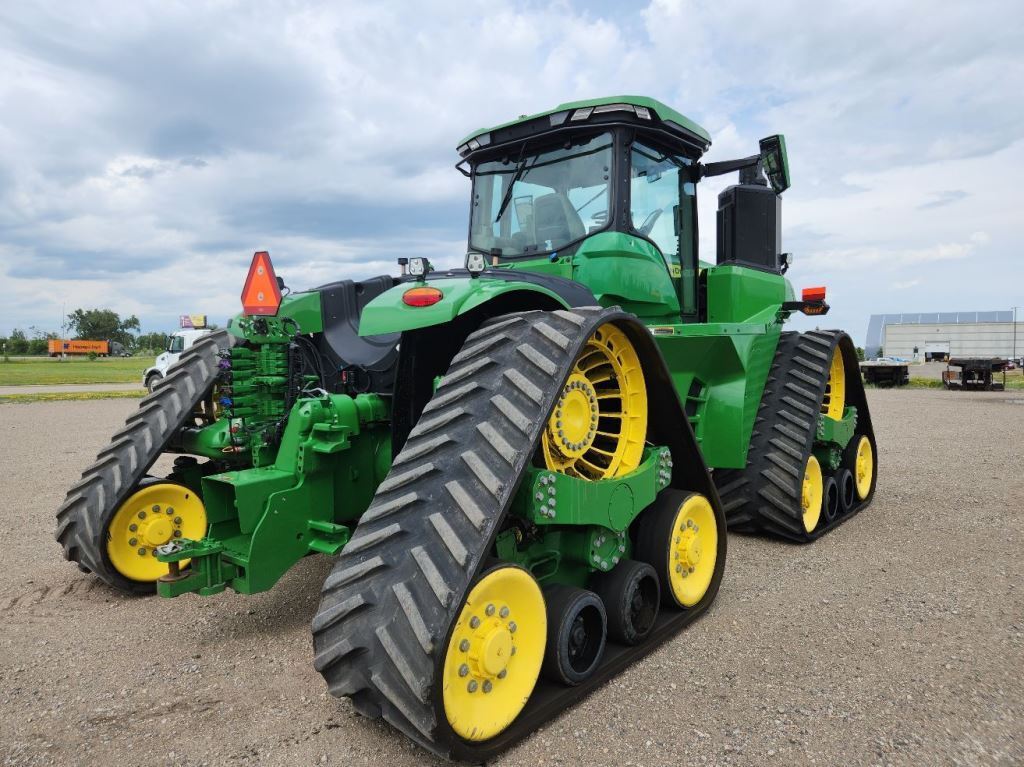 2023 John Deere 9RX 590 Tractor