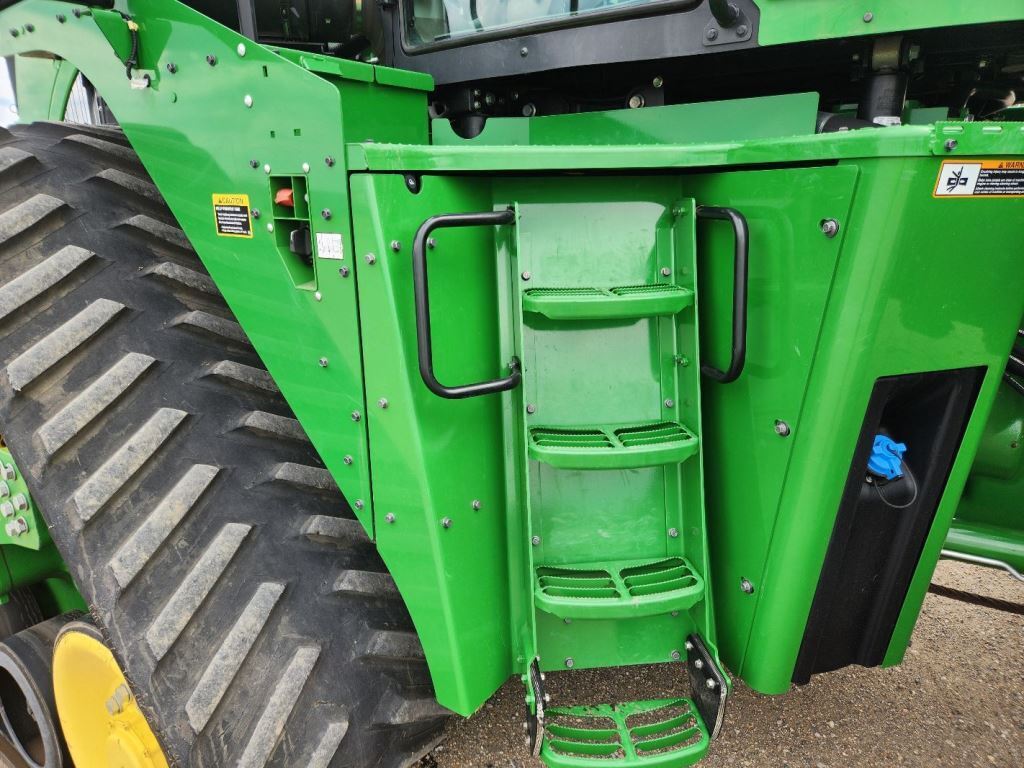 2023 John Deere 9RX 590 Tractor