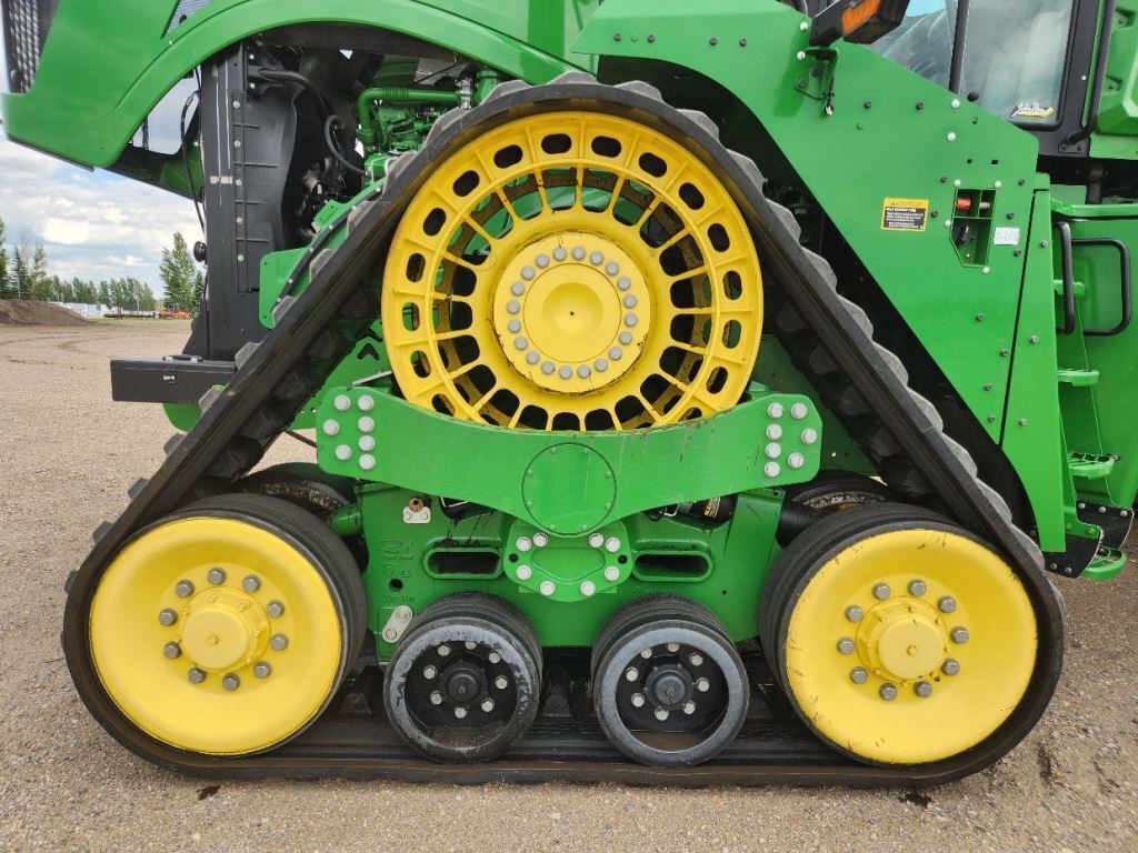 2023 John Deere 9RX 590 Tractor